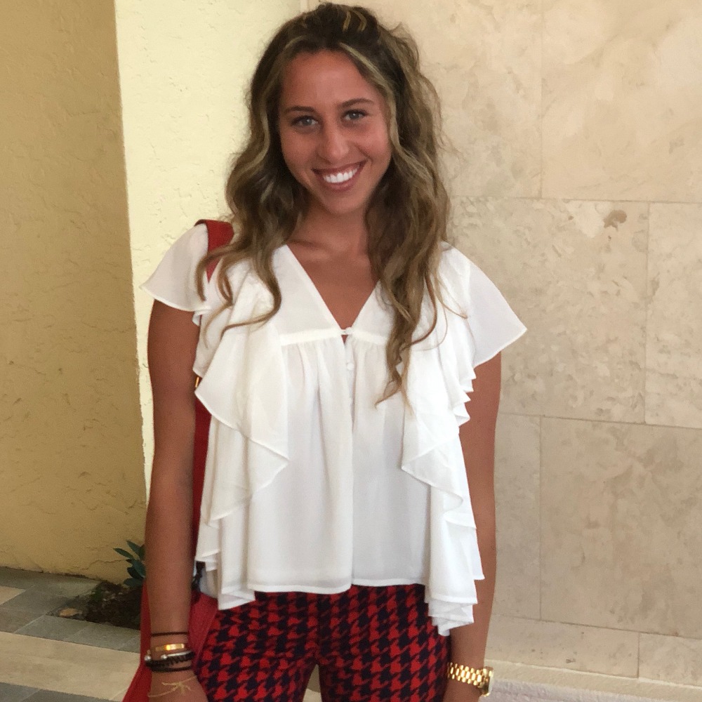 Meet your Posher, Samara